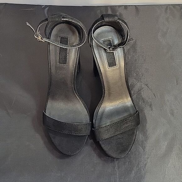 FOREVER 21 ANKLE STRAP BLOCK HEEL OPEN TOE WOMEN"S SANDAL - Picture 4 of 13